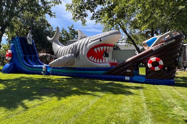 32-inflatable-water-slide-rental-in-chicago-with-colorful-dual-racing-lanes-for-parties-school-events-and-festivals